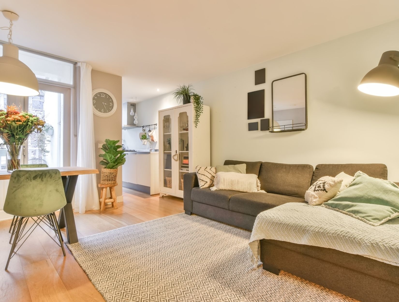 What are the Top 10 professional cleaning services in Charlotte?